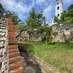 Secret Garden - Titkos Kert بيت للعطل